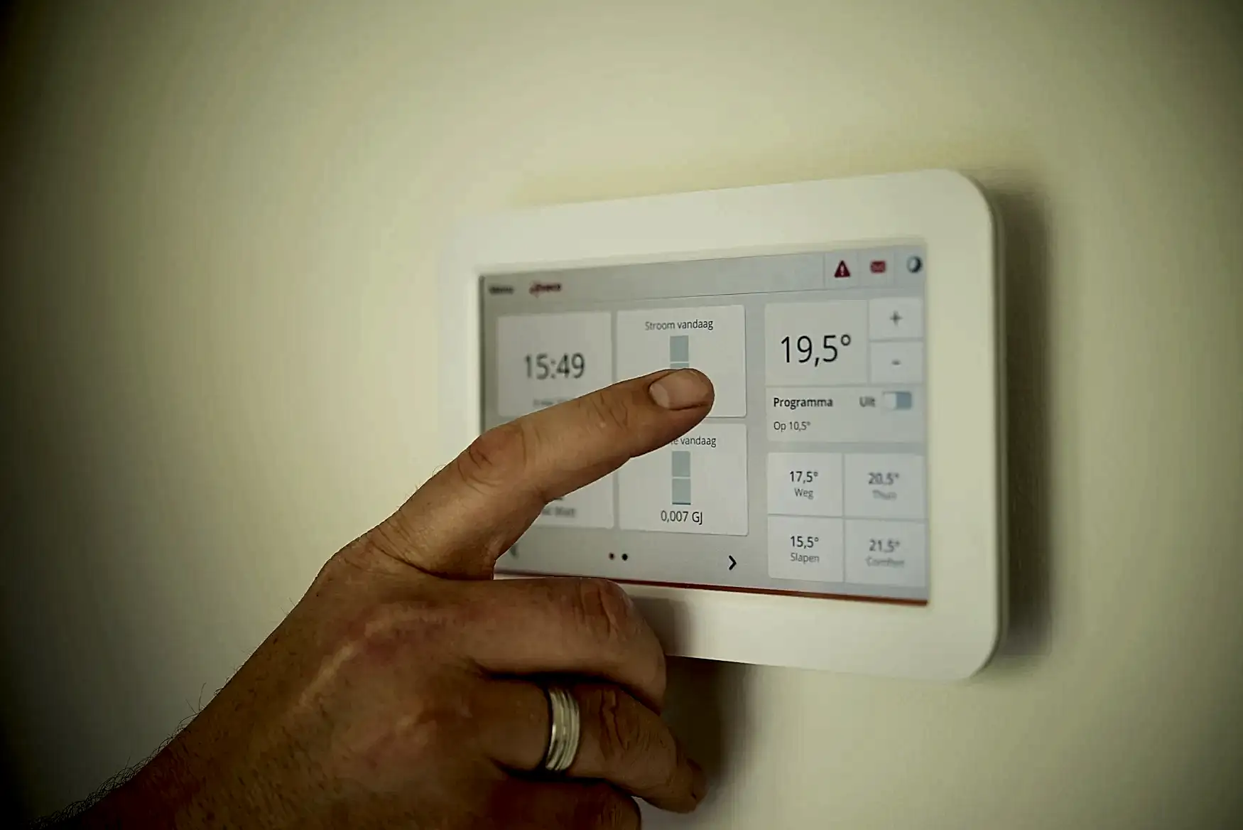 Economical Thermostat Installation Strategies for Lancaster Residents